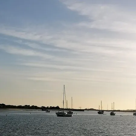 East Algarve Golf And Sunny Apartment